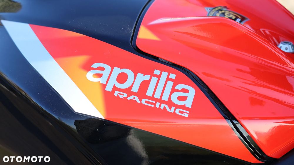 Aprilia Tuono - 9