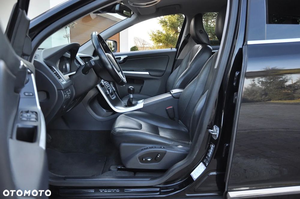 Volvo XC 60 D4 Summum - 19