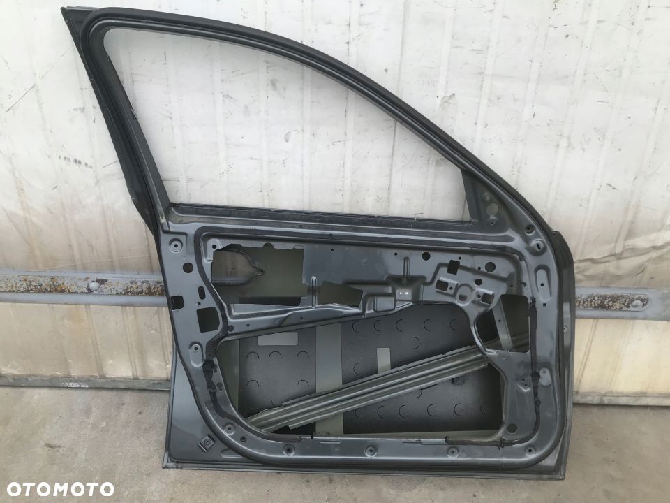DRZWI BMW E60 E61 LEWY PRZÓD LEWE PRZEDNIE - 12