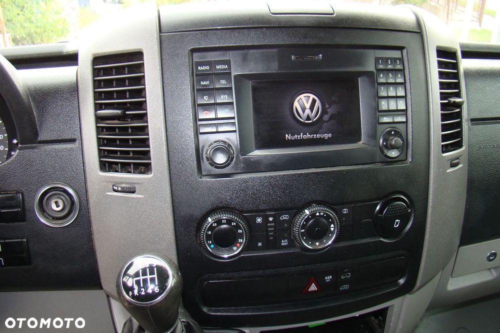 Volkswagen Crafter - 15