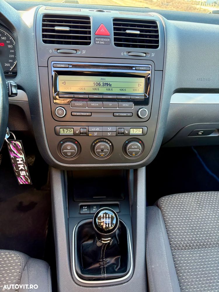 Volkswagen Golf 1.4 TSI Highline - 25