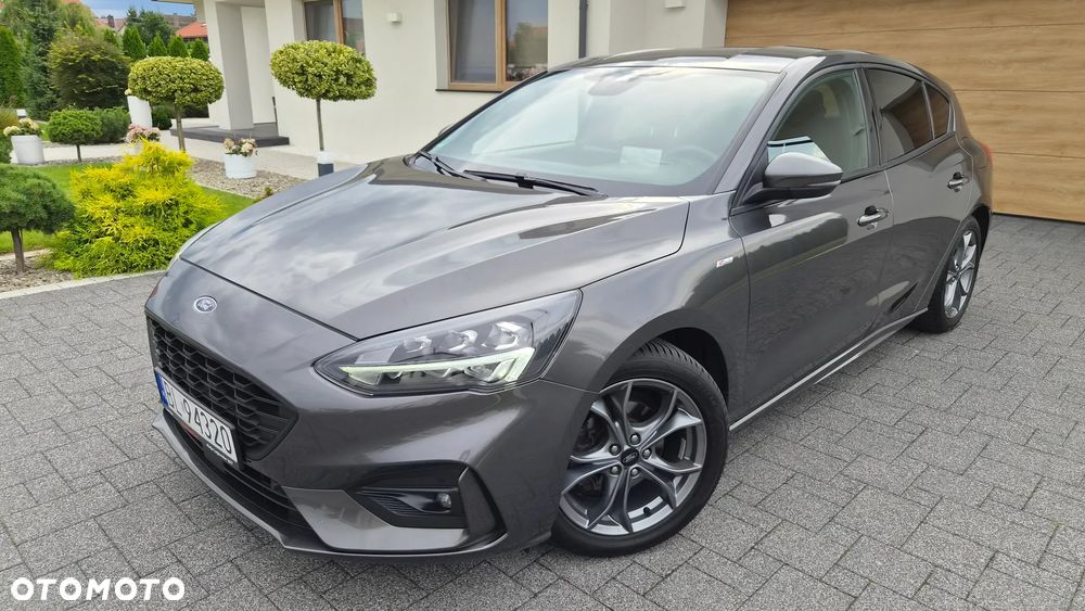 Ford Focus 1.0 EcoBoost Hybrid ST-LINE DESIGN - 1
