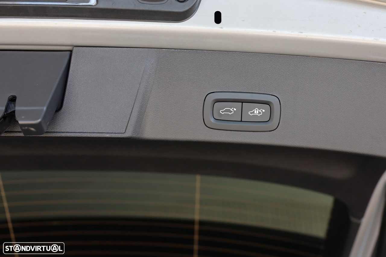 Volvo XC 40 Recharge Extended Range Plus - 19