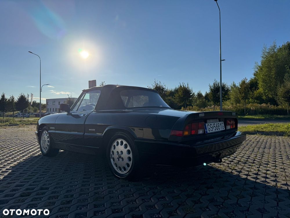 Alfa Romeo Spider 2.0 - 2