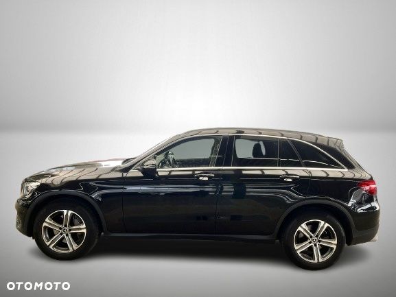 Mercedes-Benz GLC - 6