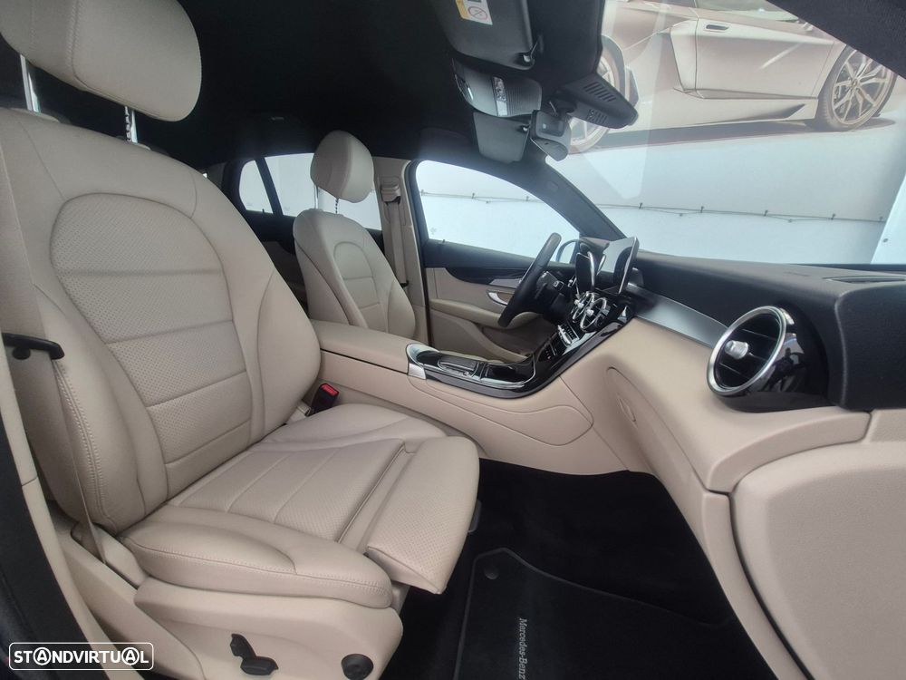 Mercedes-Benz GLC 300 de Coupé 4Matic - 26