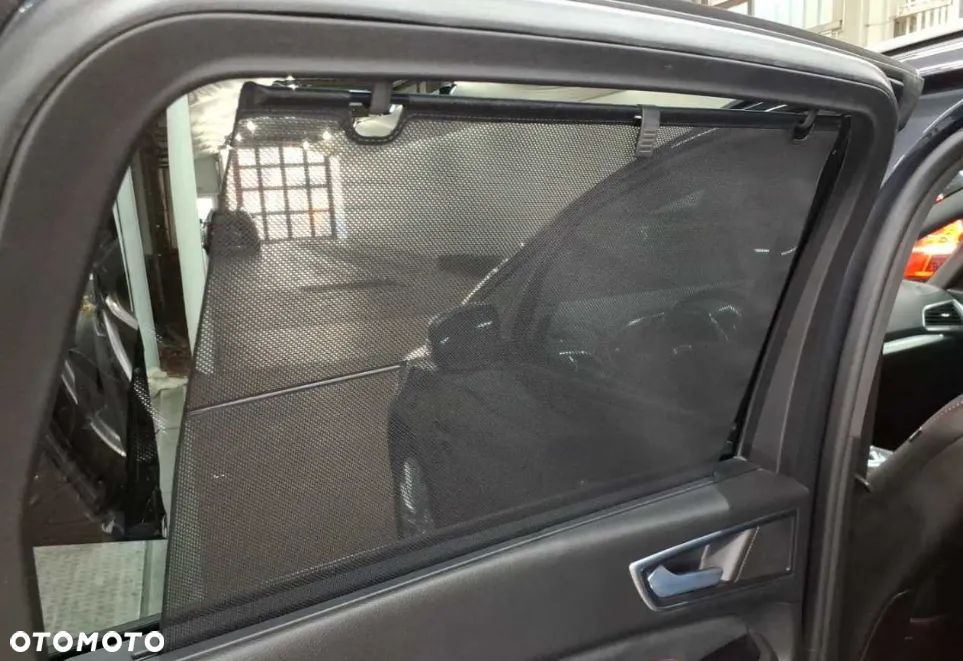 Ford S-Max 2.5 Duratec FHEV ST-LINE - 20