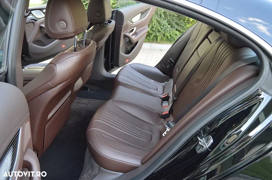 Mercedes-Benz CLS 350 d 4Matic 9G-TRONIC AMG Line - 28