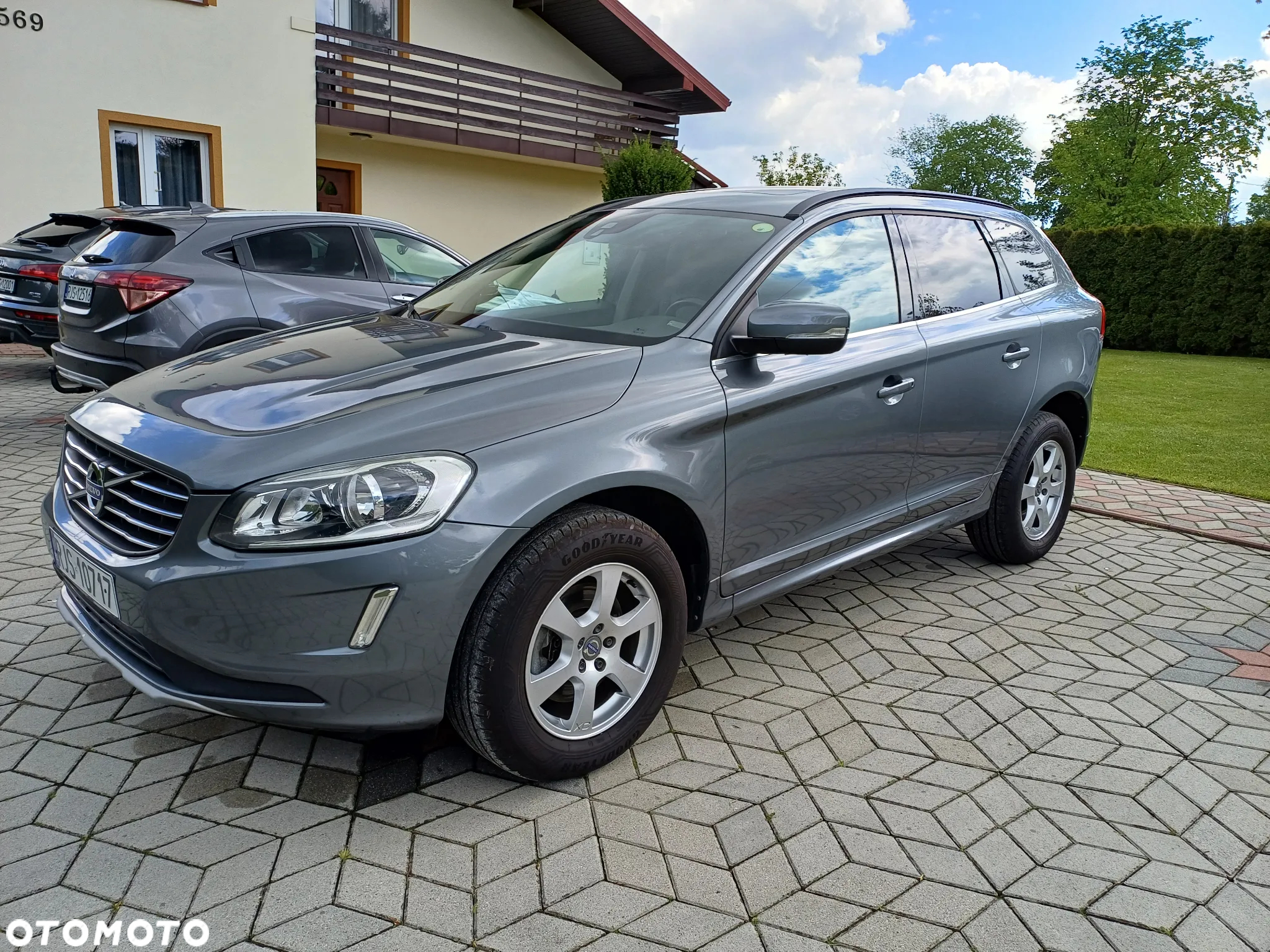 Volvo XC 60 D3 Drive-E Momentum - 11