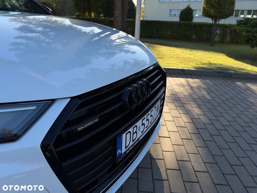 Audi A6 Avant 40 TDI quattro S tronic S line - 34