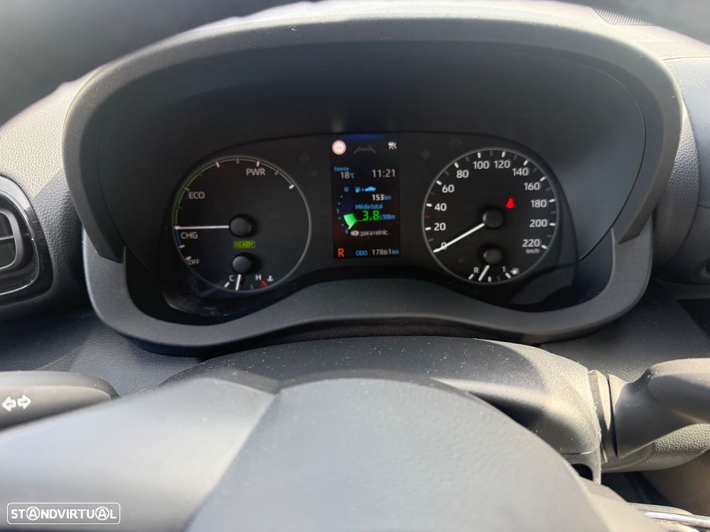 Toyota Yaris 1.5 HDF Comfort Plus - 11