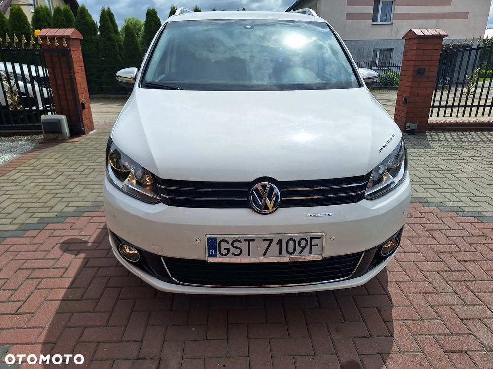 Volkswagen Touran 1.6 TDI DPF Highline - 4