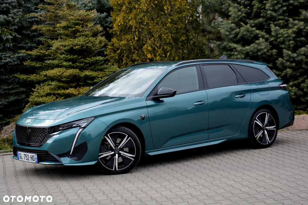 Peugeot 308 180 e-EAT8 GT - 11