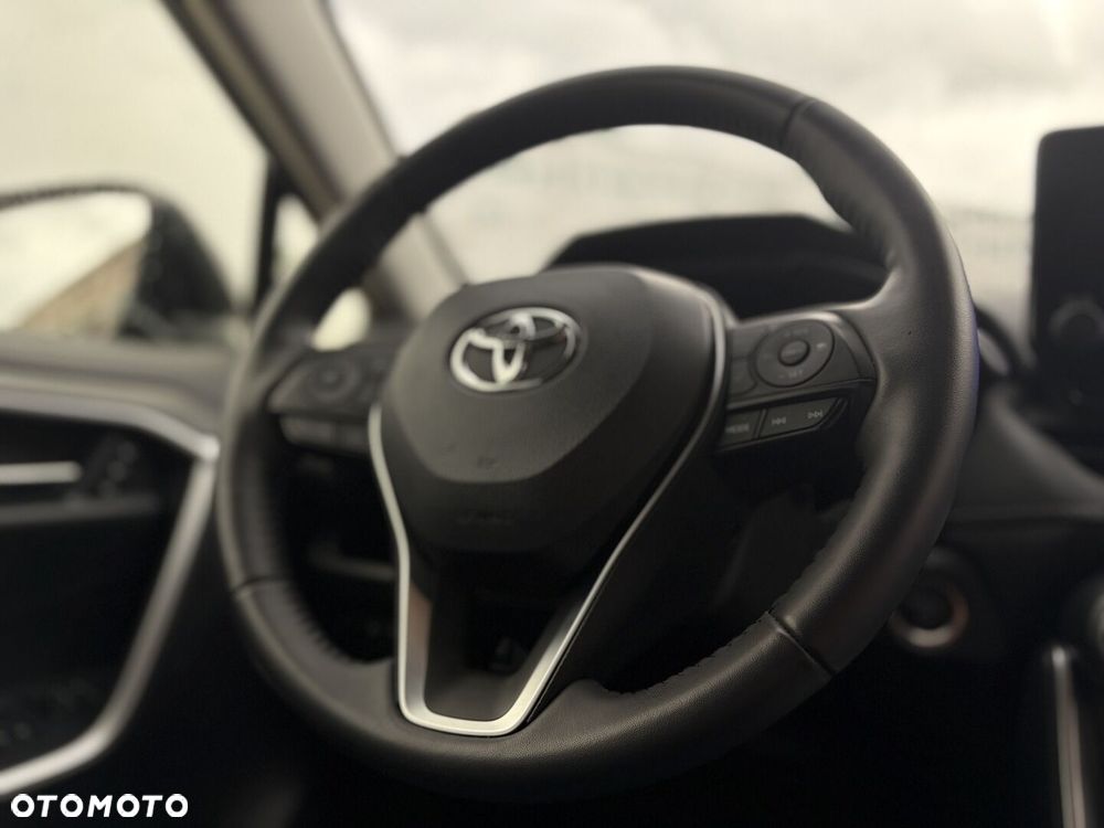 Toyota RAV4 - 15