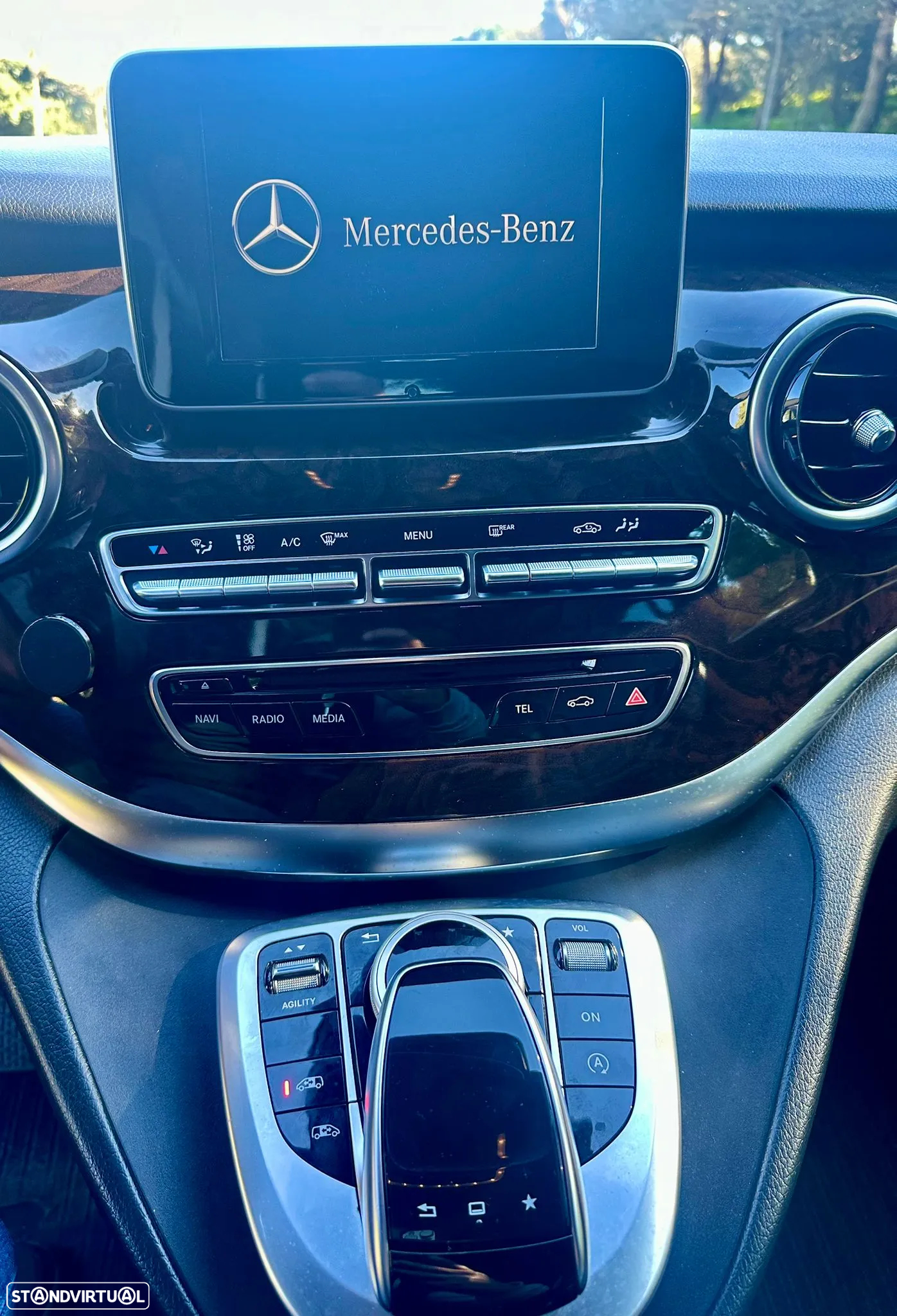 Mercedes-Benz V 250 BlueTEC Longo Avantgarde - 13