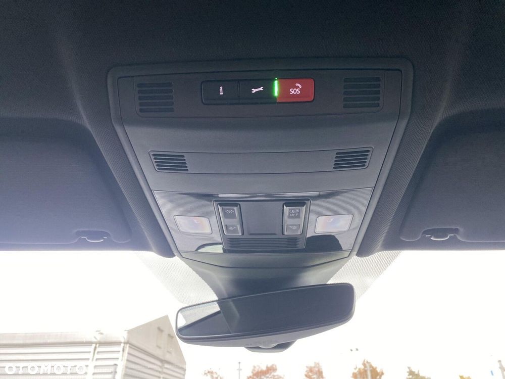 Volkswagen T-Cross - 28