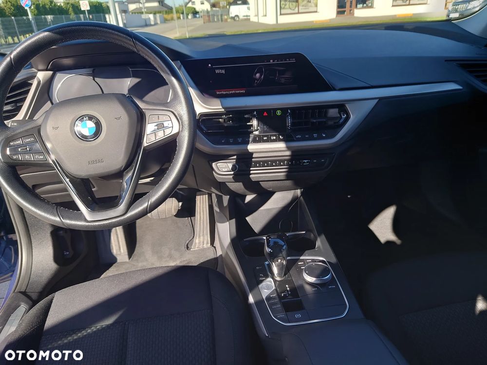 BMW Seria 1 118i Advantage - 17
