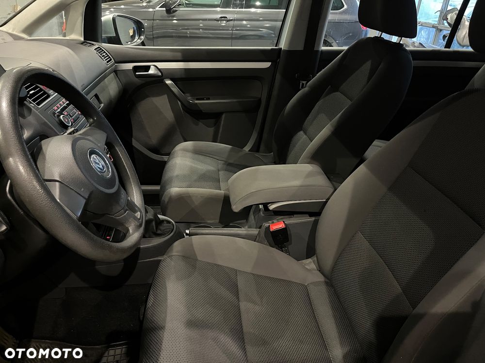 Volkswagen Touran 1.6 TDI DPF Life - 10