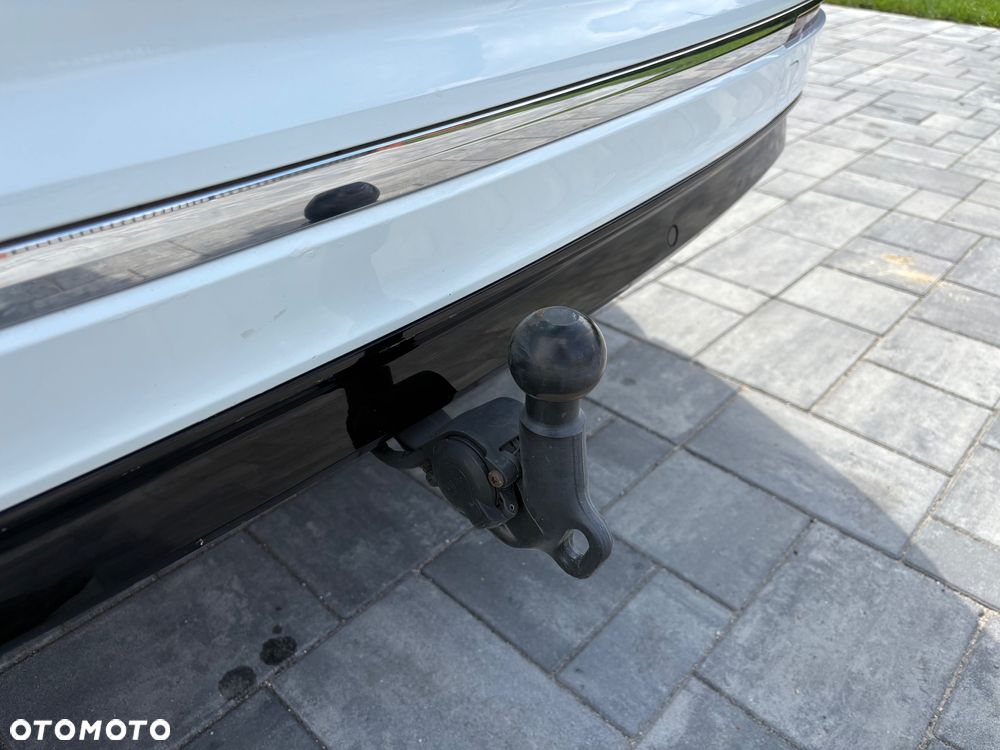 Volkswagen Tiguan 2.0 TDI SCR DSG R-Line - 29