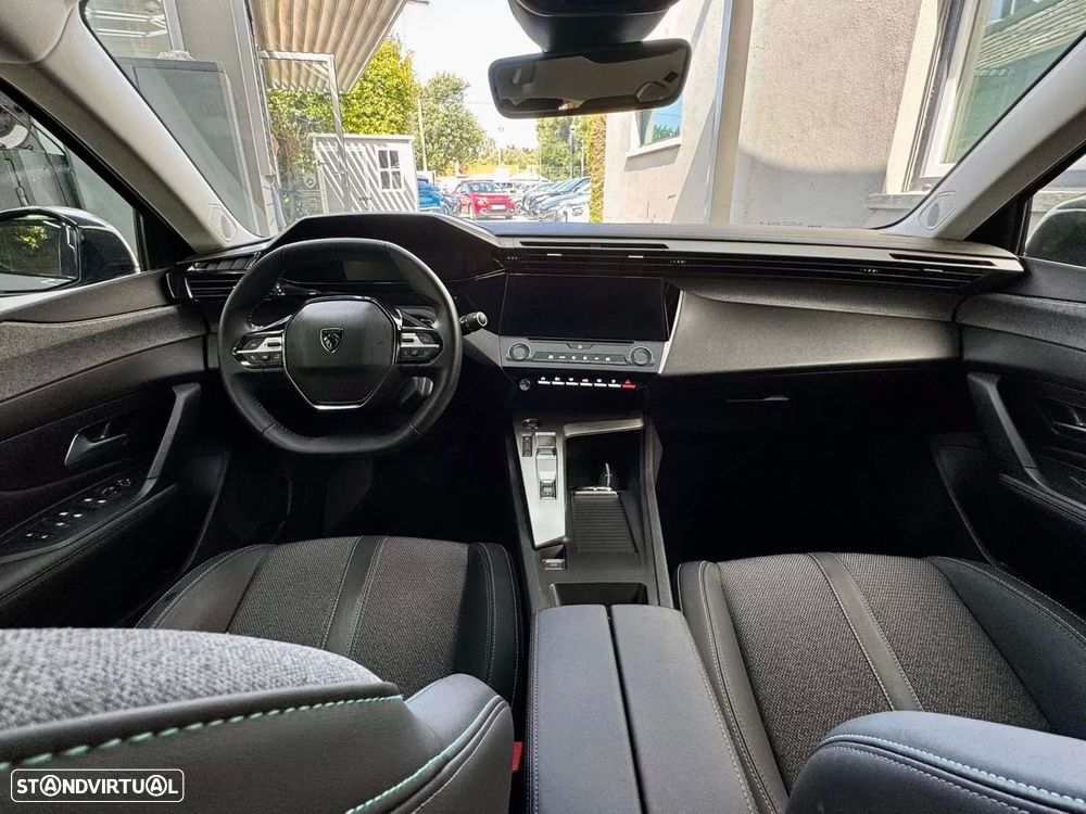 Peugeot 308 1.2 Hybrid Allure e-DCS6 - 8