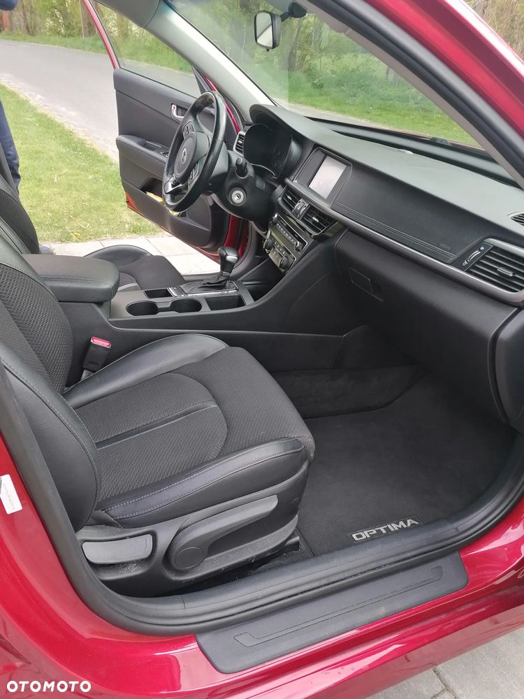 Kia Optima - 9