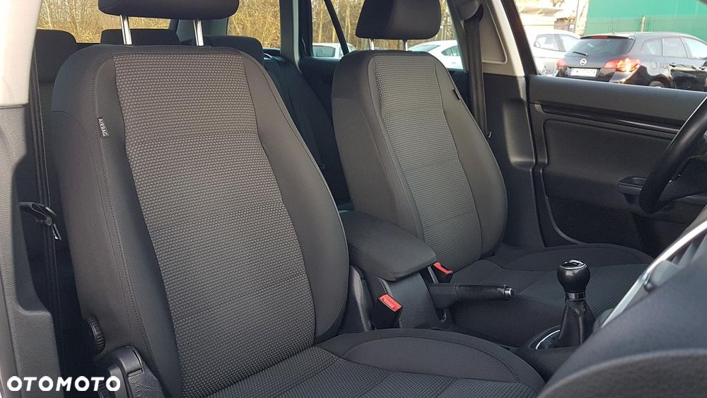 Volkswagen Golf 1.2 TSI Comfortline - 26