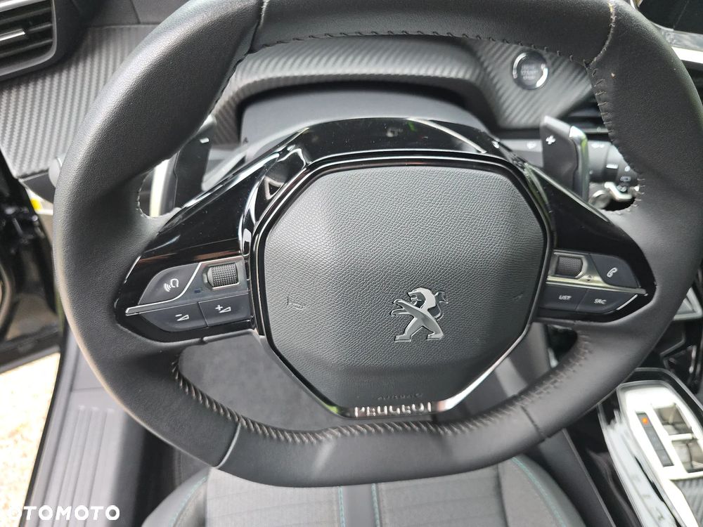 Peugeot 2008 1.2 PureTech Allure Pack S&S EAT8 - 6
