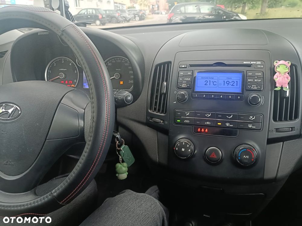 Hyundai i30 1.6 CRDi Base - 6