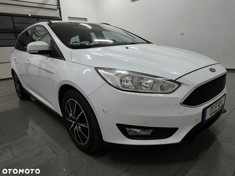Ford Focus 1.5 TDCi Titanium - 1