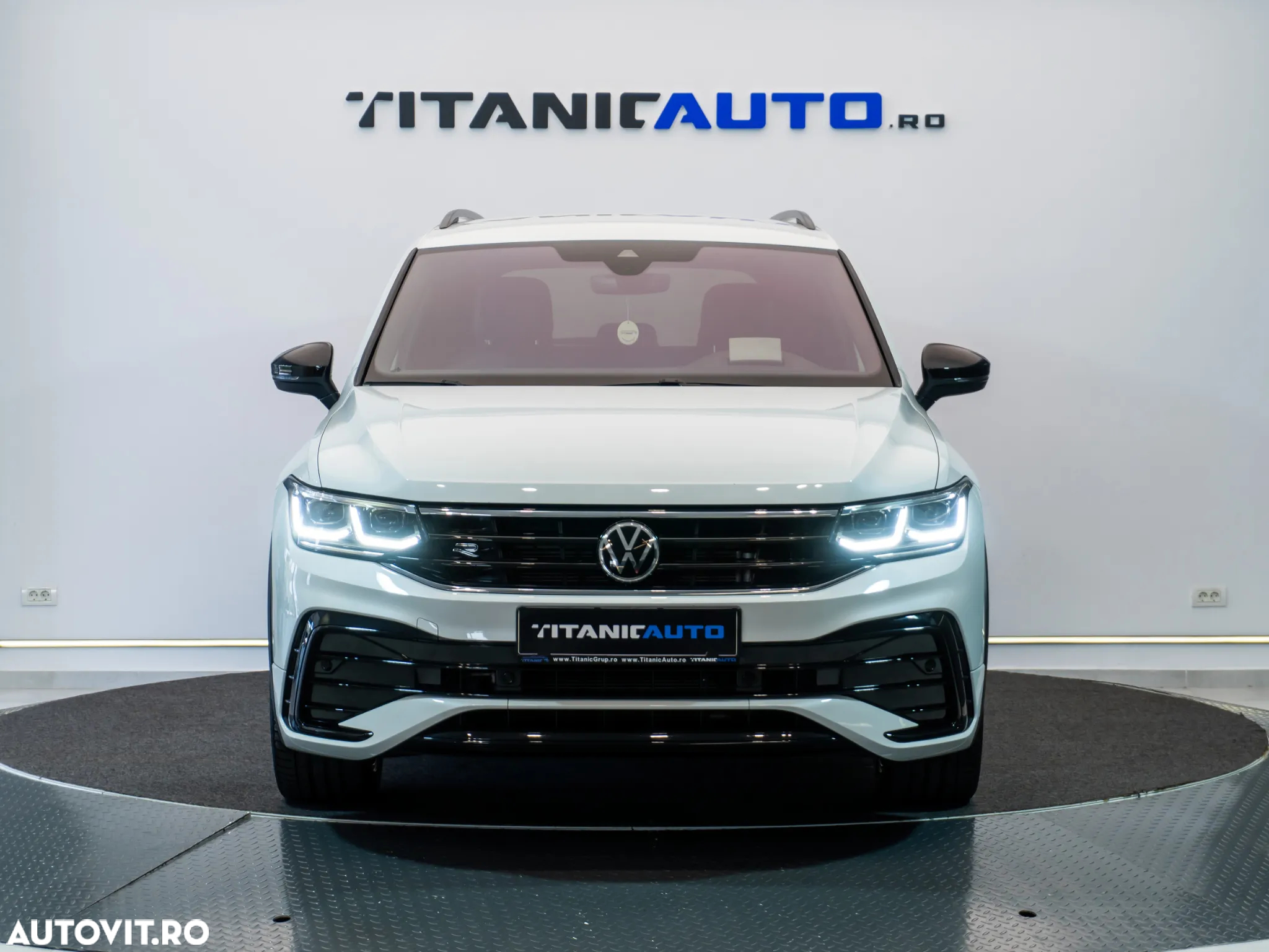 Volkswagen Tiguan 2.0 TDI SCR DSG R-Line - 6