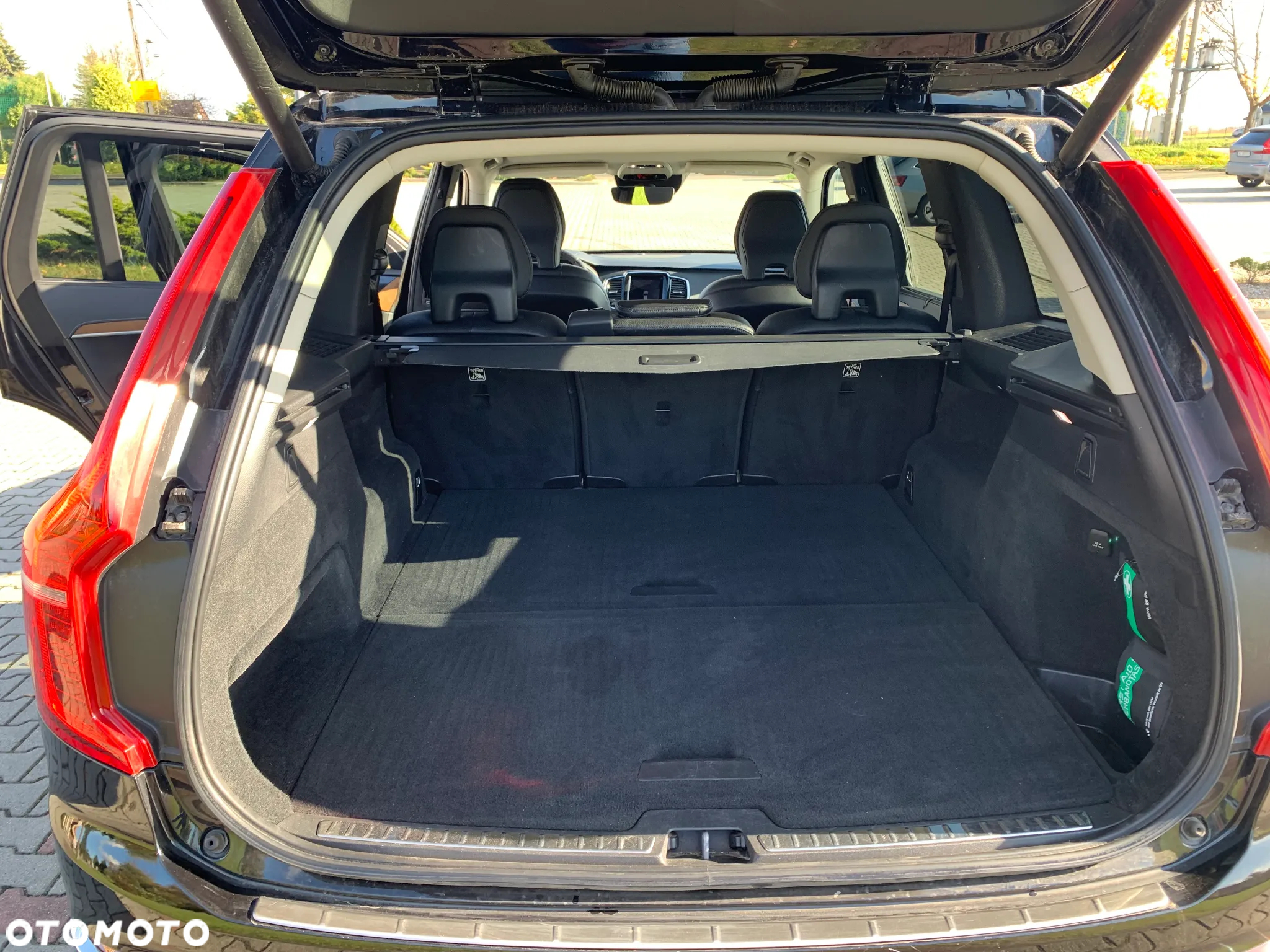 Volvo XC 90 D5 AWD Inscription - 24