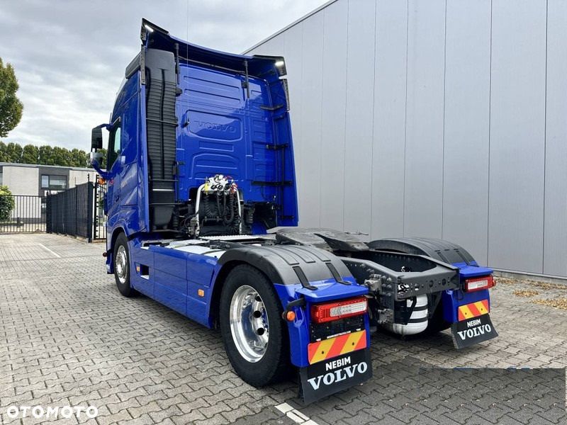 Volvo FH500 Globetrotter 4X2 FULL AIR - 2