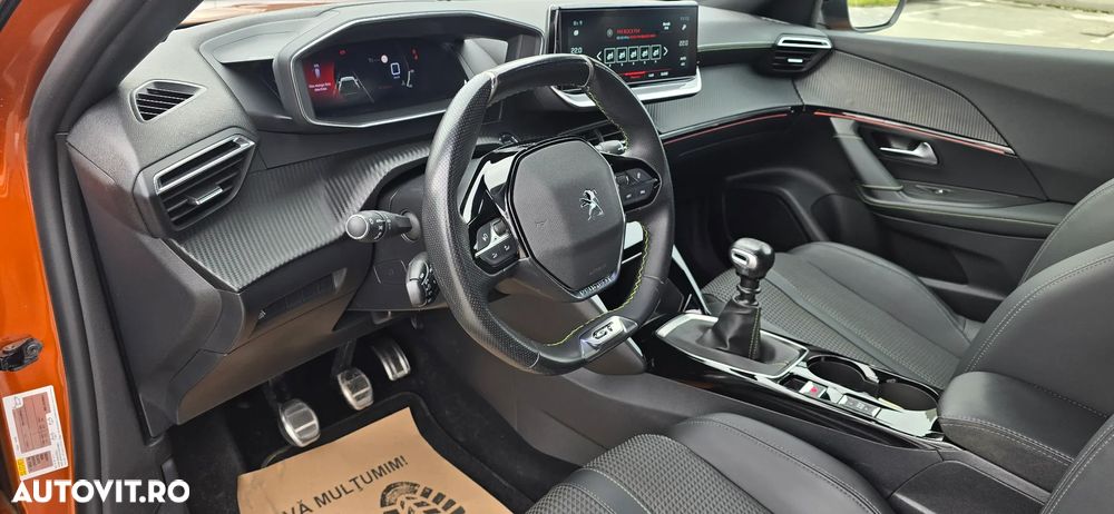 Peugeot 2008 PureTech 130 Stop&Start GT-Line Edition - 7