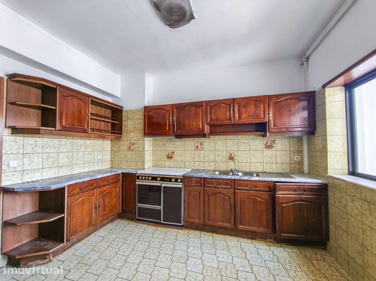 Apartamento T3 com varanda e terraço, Centro de Ponte de Lima - Grande imagem: 4/15
