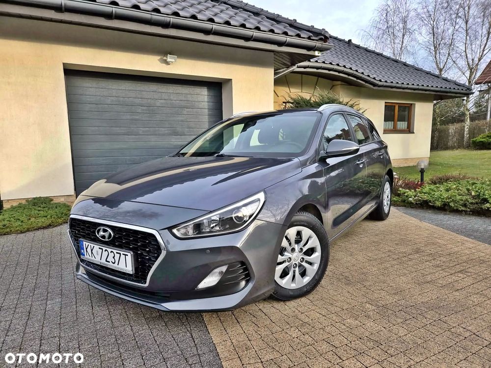Hyundai i30 1.4 T-GDI Comfort DCT - 36