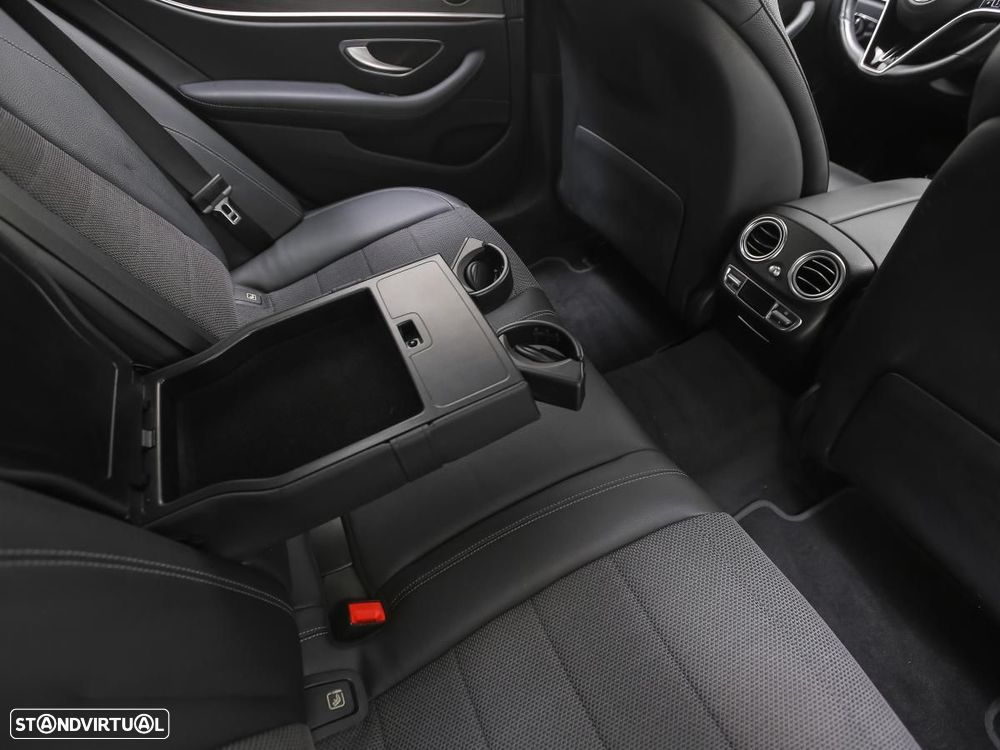 Mercedes-Benz E 300 de Exclusive Line - 11
