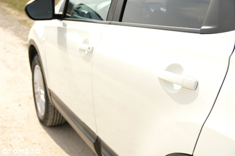 Nissan Qashqai 1.6 visia Start/Stop - 16