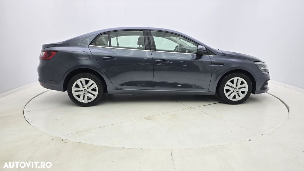 Renault Megane - 5