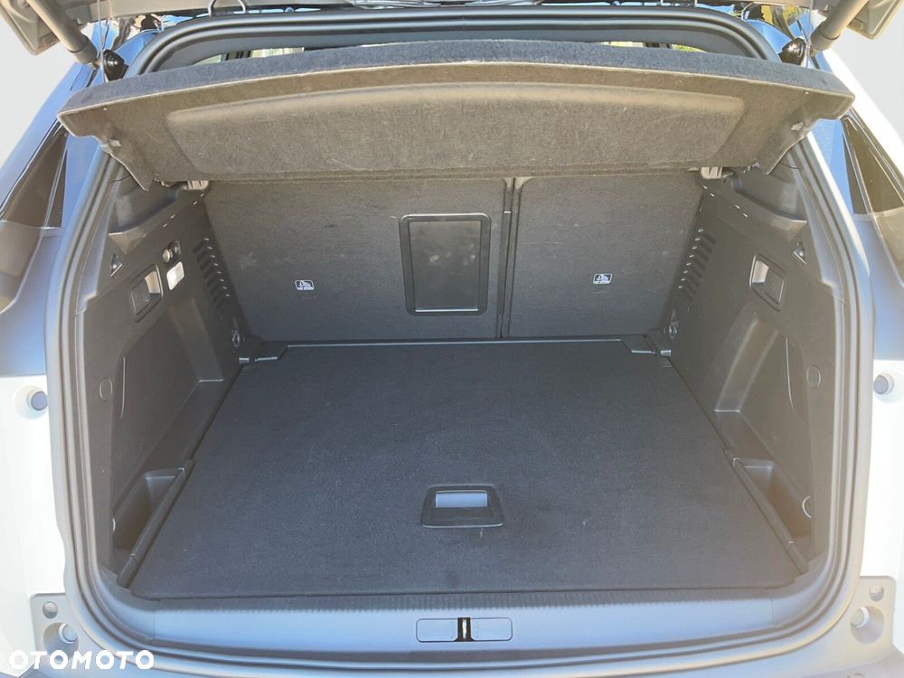 Peugeot 3008 1.6 PureTech GPF GT Line S&S EAT8 - 17