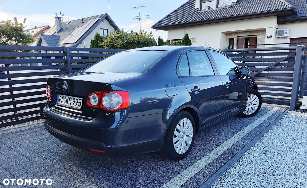 Volkswagen Jetta 1.4 TSI Comfortline - 3