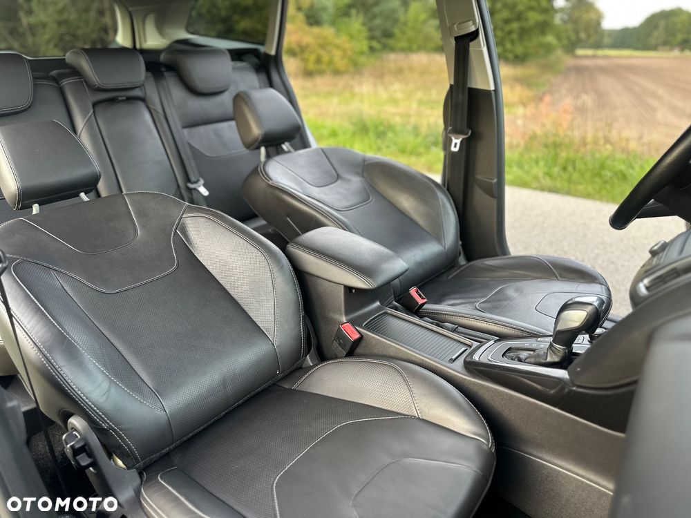 Ford Focus - 28