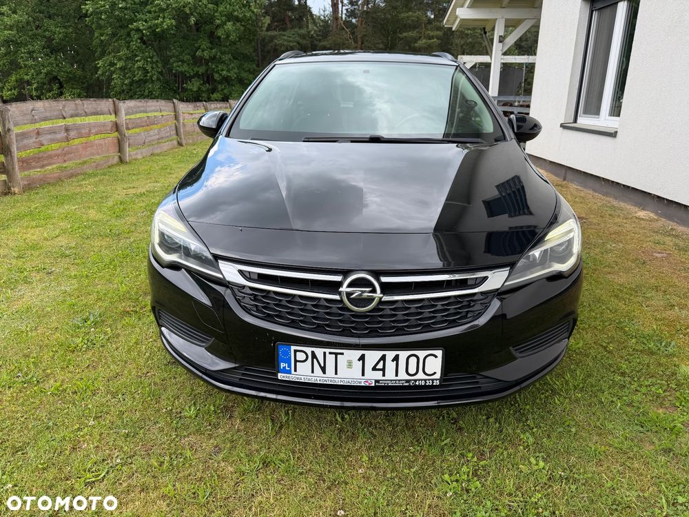 Opel Astra 1.6 CDTI Enjoy - 2