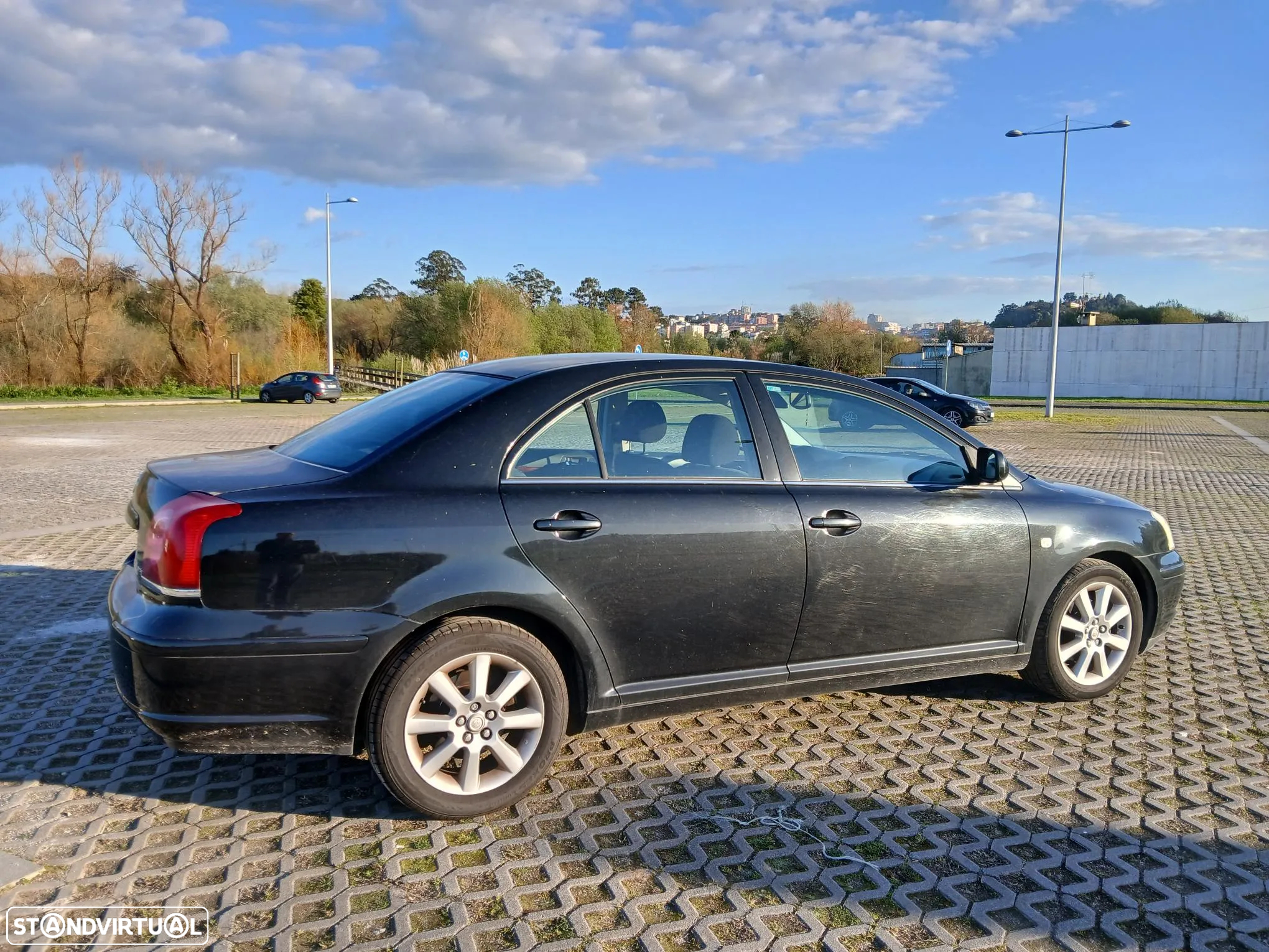 Toyota Avensis SD 1.6 VVT-i - 2