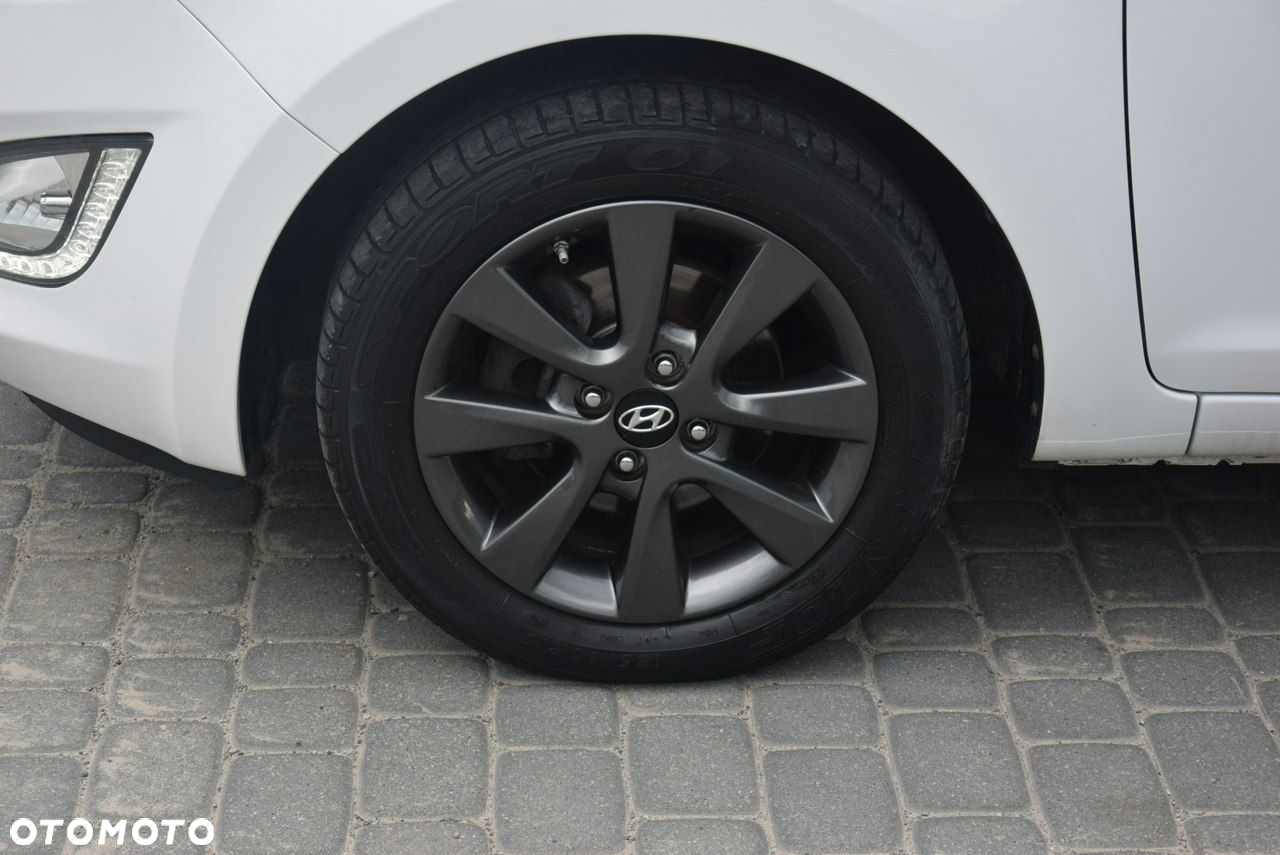 Hyundai i20 1.25 Wersja Jubileuszowa - 15