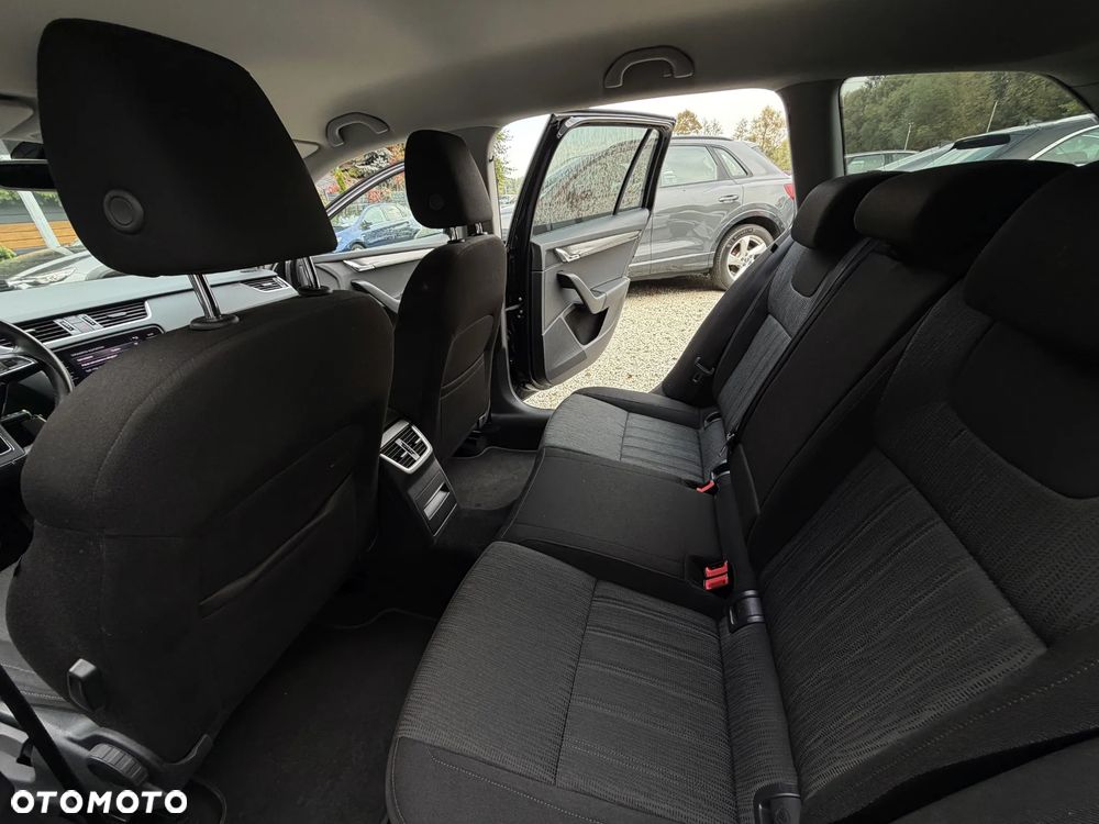 Skoda Octavia 1.4 TSI Style DSG - 20