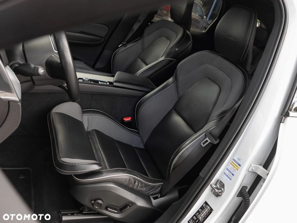 Volvo XC 60 - 12