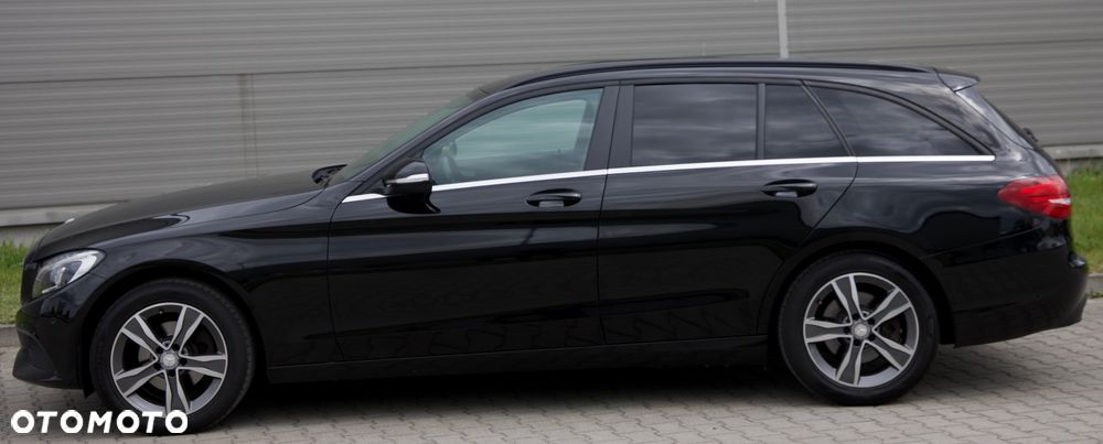 Mercedes-Benz Klasa C 180 9G-TRONIC Edition - 38