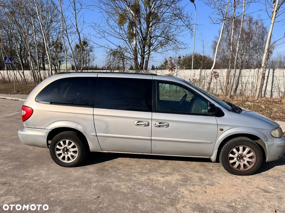Chrysler Grand Voyager 3.3L Limited - 8