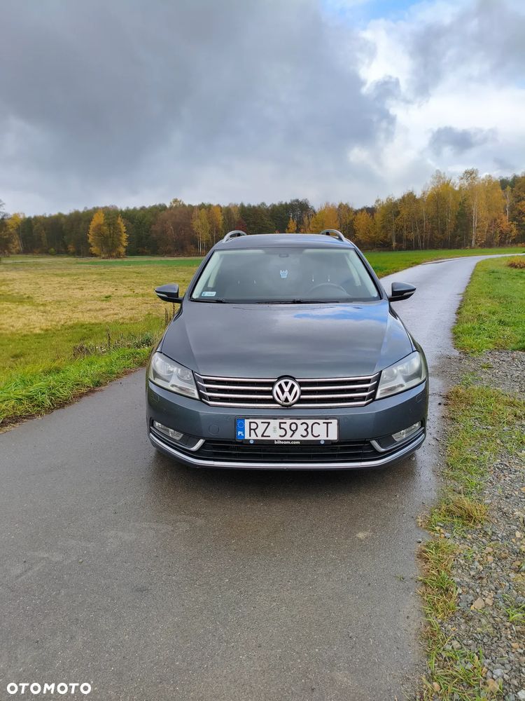 Volkswagen Passat - 6