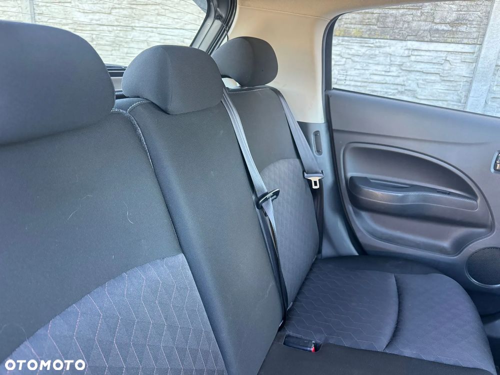 Mitsubishi Space Star - 6